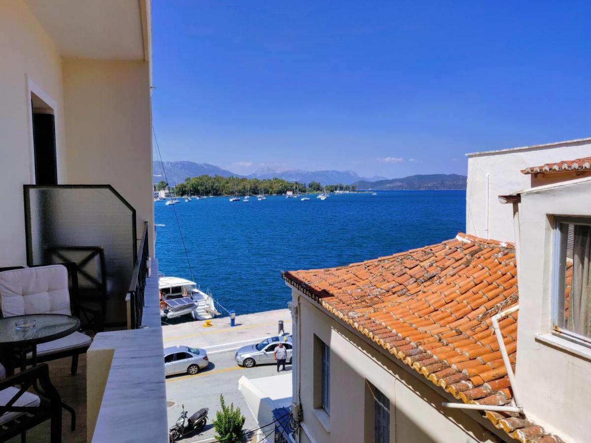 The Manessi City Boutique Hotel Poros Town エクステリア 写真