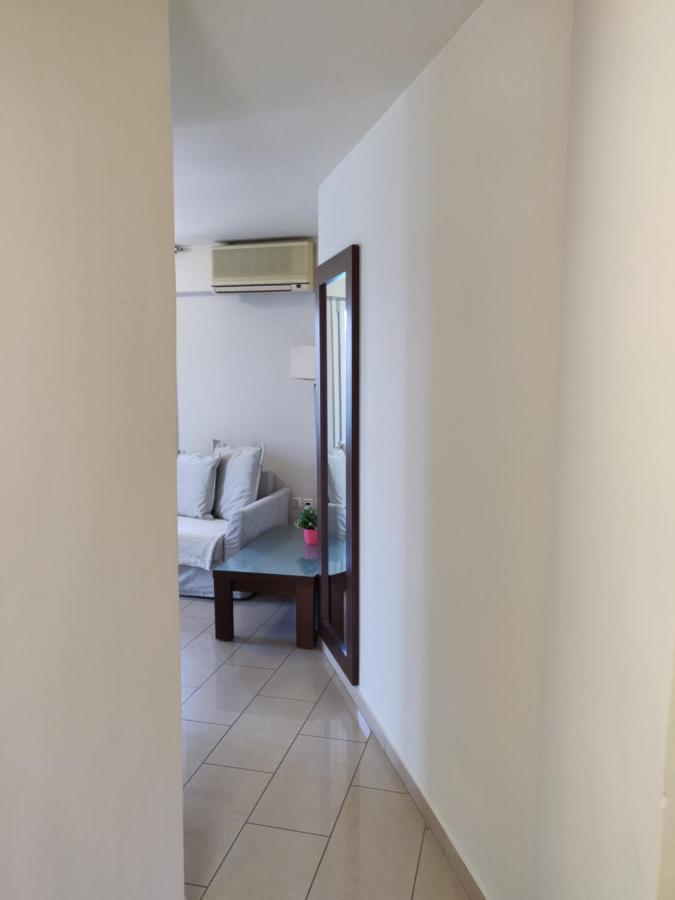The Manessi City Boutique Hotel Poros Town エクステリア 写真