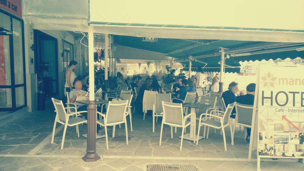 The Manessi City Boutique Hotel Poros Town エクステリア 写真